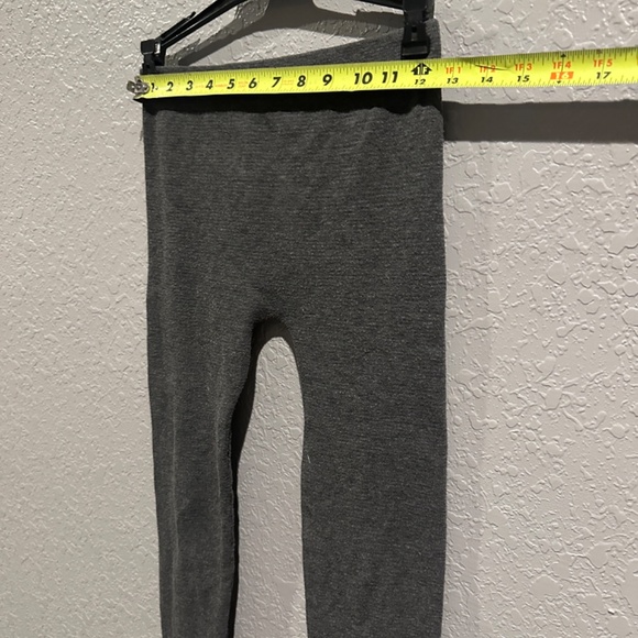 Grey Leggings - Size S/M - Picture 4 of 6